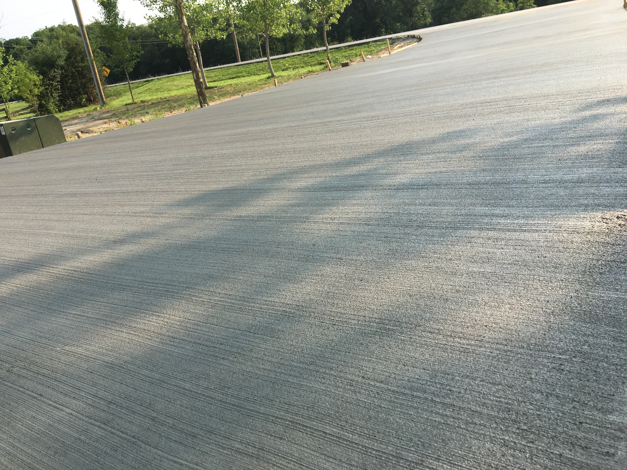 Finished large curved driveway project